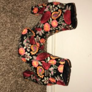 Flower printed shoes worn once